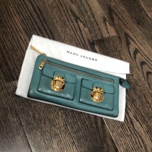 Marc Jacobs Leather Zip Clutch Wallet